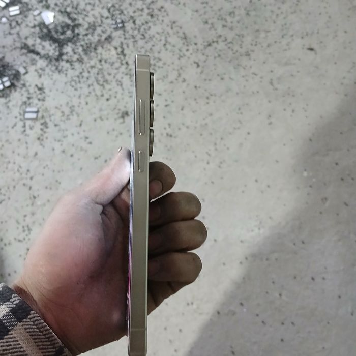 Samsung es25 ultra dubay br qol telefon