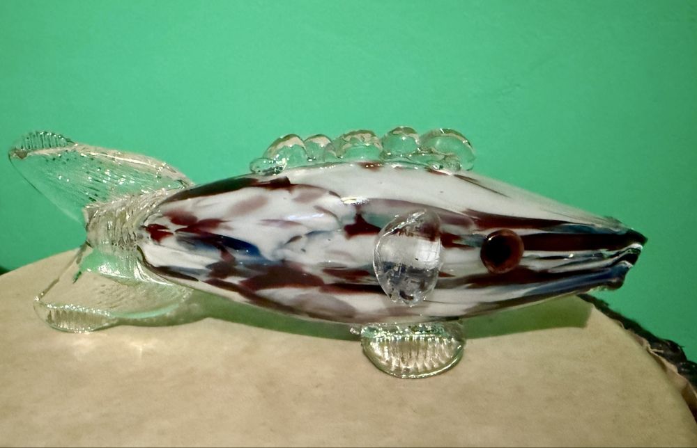 Peste bibelou vechi comunism