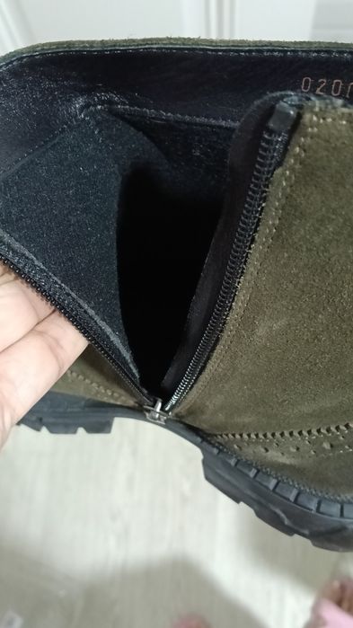 Продам ботинки замша натуральная