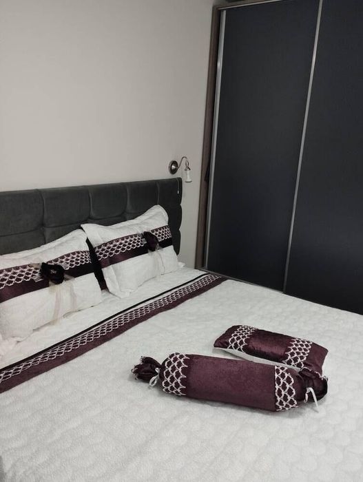 Дава се под наем Тристаен апартамент в Бургас, Зорница - 98 кв.м за 765 € - Снимка #5