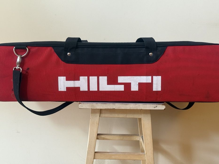Hilti Exo-S раменен екзоскелет за работа над глава