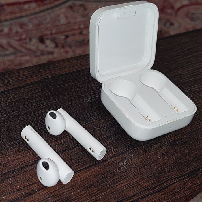 Продам наушники хороший звук