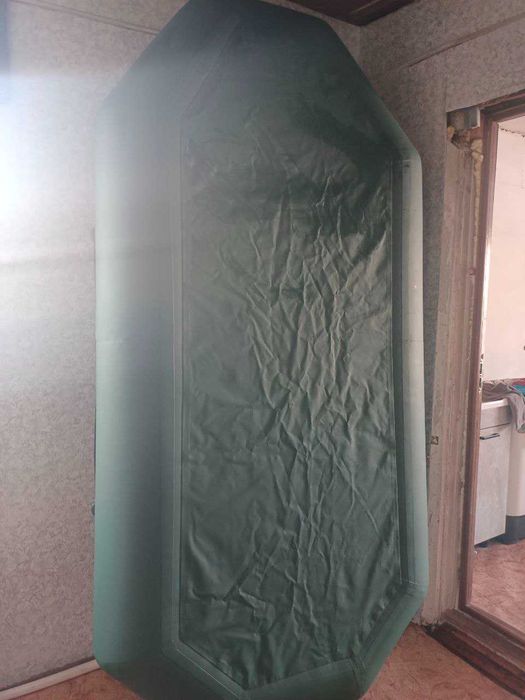 Продам лодку Штиль 55