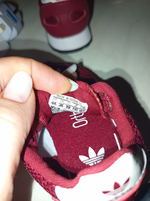 Adidas mărimea 19