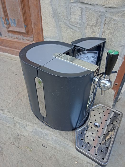 Продавам диспенсер за бира Филипс