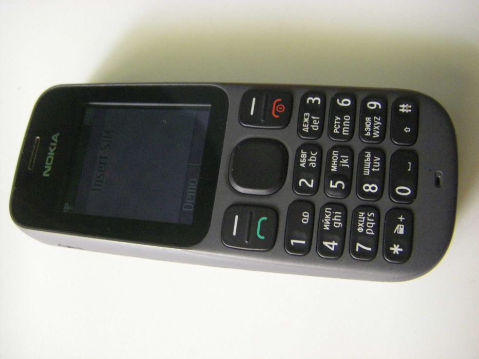 Нов ретро мобилен телефон Nokia 100