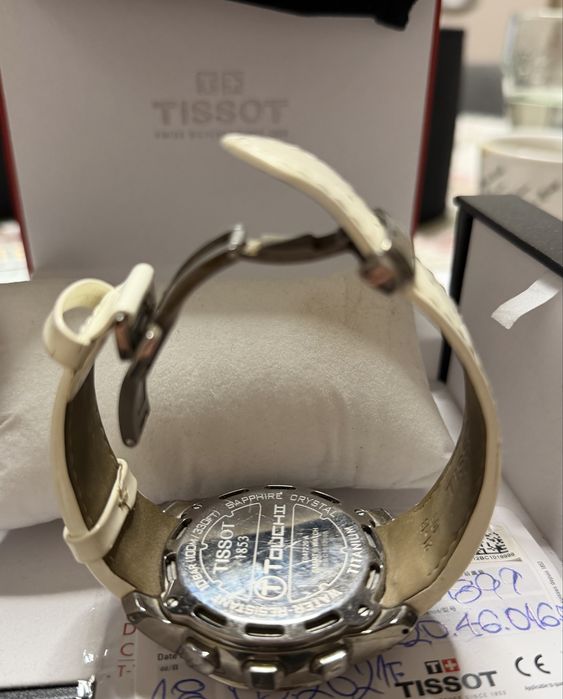 Tissot T-Touch-дамски часовник