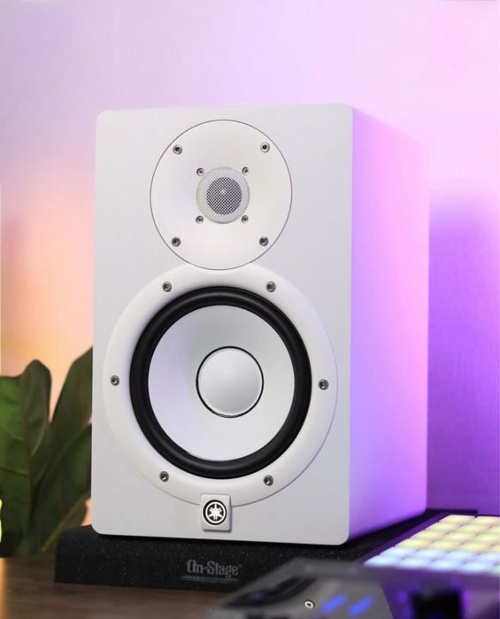 Студийные мониторы Yamaha Hs7