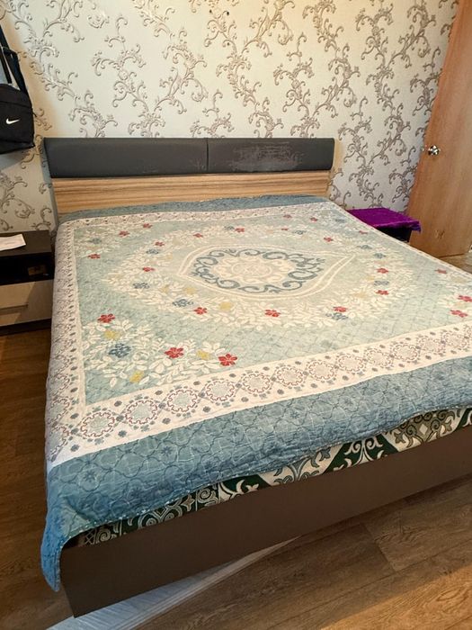 Спальний гарнитур