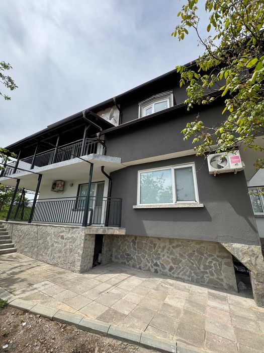 Продава се Къща в с. Драговищица, Област София-област - 383 кв.м за 940 €/кв.м - Снимка #5