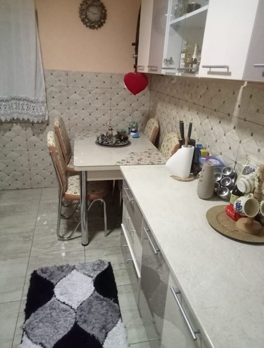 Vând apartament în apropierea Stațiunii Vârtop