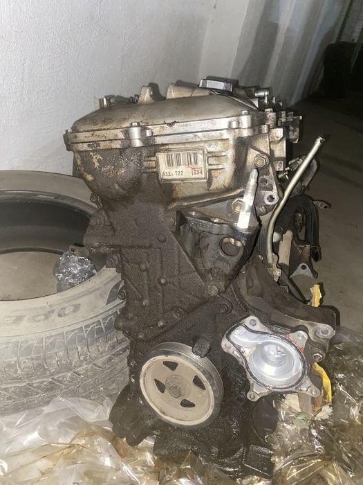 Двигатель тойота авенсис