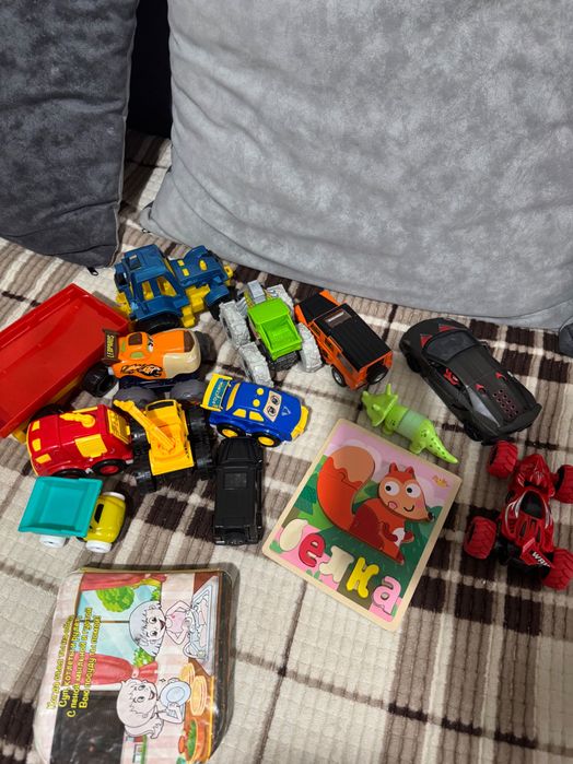 Набор детских игрушек в хорошем состоянии