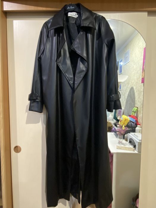 Продам длинный плащ осень/весна