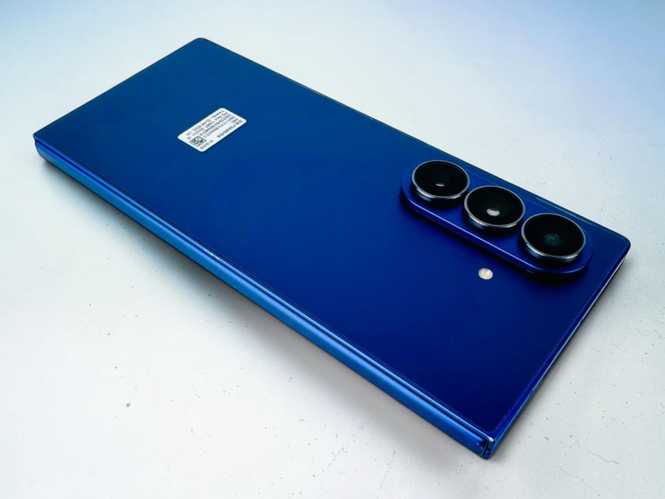 Samsung Galaxy Z Fold 7 5G 512GB 12RAM Blue Отличен! Гаранция!
