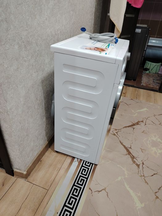 Отдам за шоколадку  самовывоз