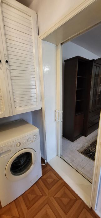 Inchiriez apartament