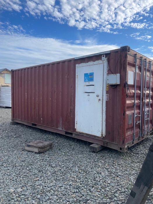Сдам контейнер 20 тонн утпленный