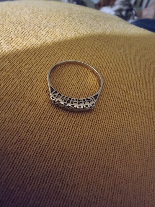 Eternity diamond ring  9 k  gold