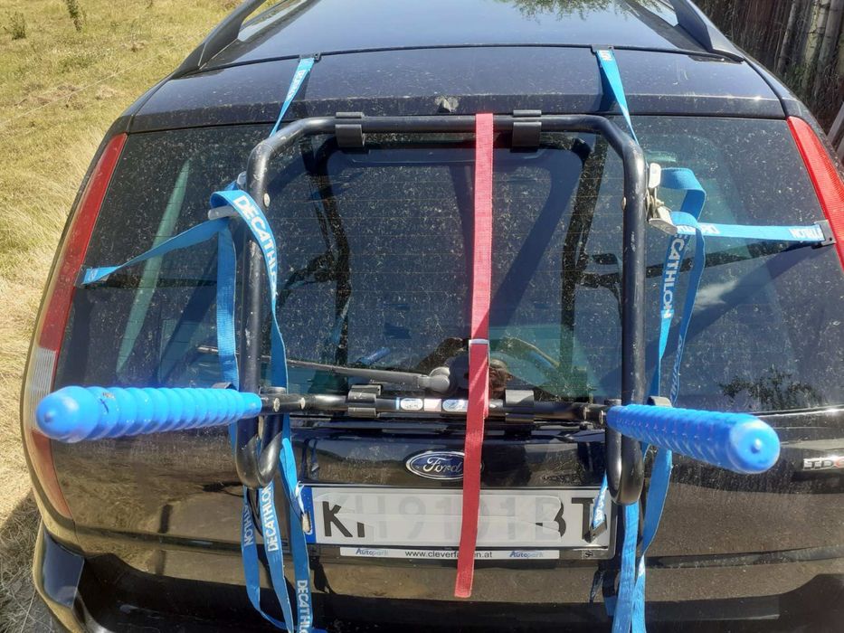 Стойка за колело на кола в добро състояние