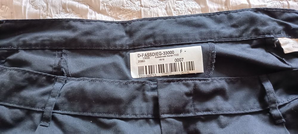 Pantaloni bărbați xxl- talie 62