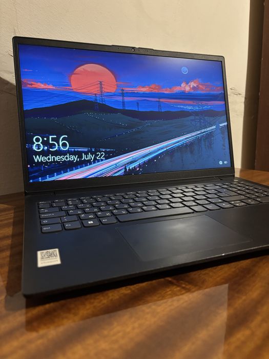 ЛАПТОП lenovo 2022