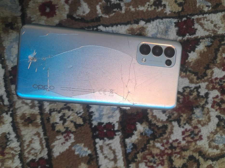 Продам смартфон орро Рено 5