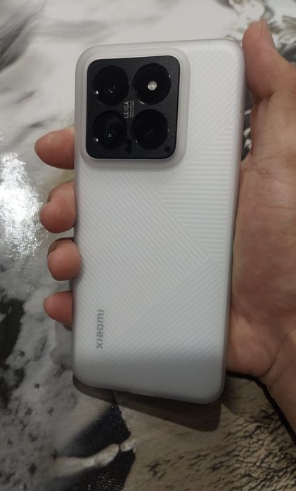 Xiaomi 14 12+12/256гб
