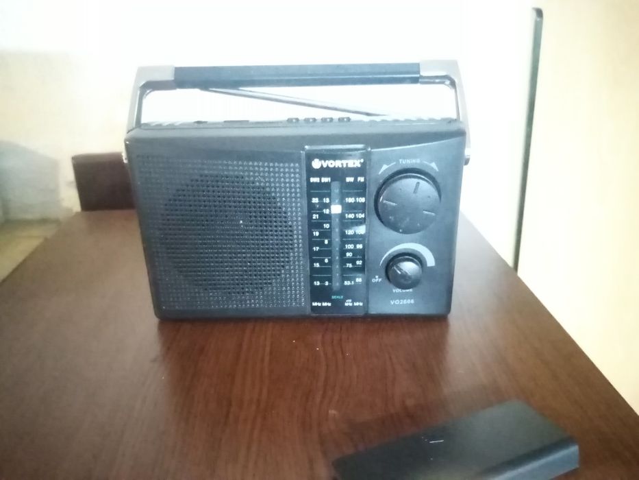 Vând radioreceptor Vortex-VO2606
