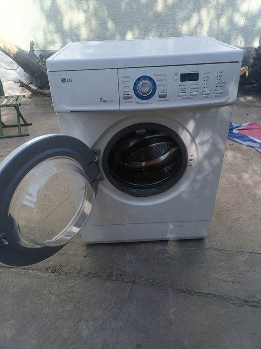 Продаётся стиральная машина