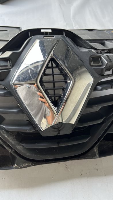 2 броя Решетка/маска Renault Clio 4 (2012-2020)