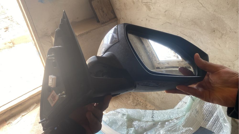 Проадется вещи от елантры