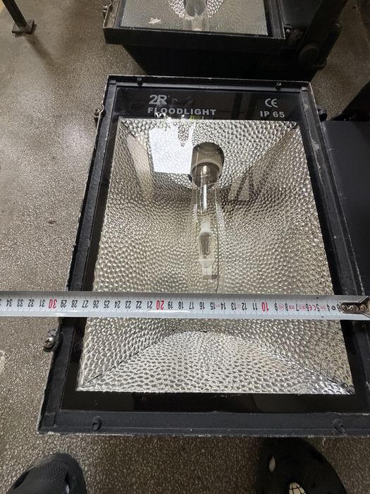 Фасаден прожектор 2R floodlight IP65 2броя