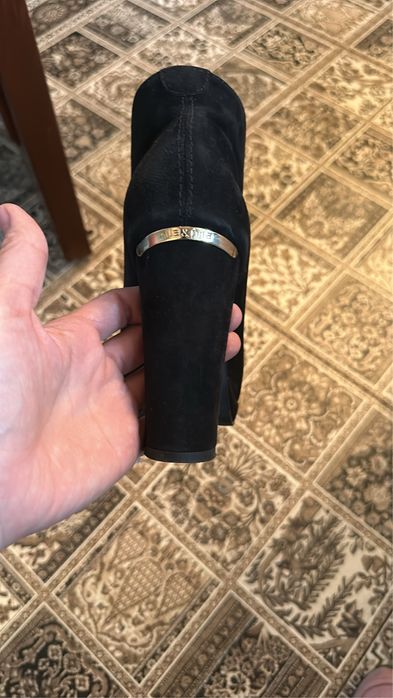 Ботильоны Италия в отличном состояния