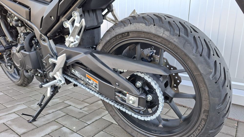 MotoFly vinde Honda Hornet 500 an 2024 categ A2