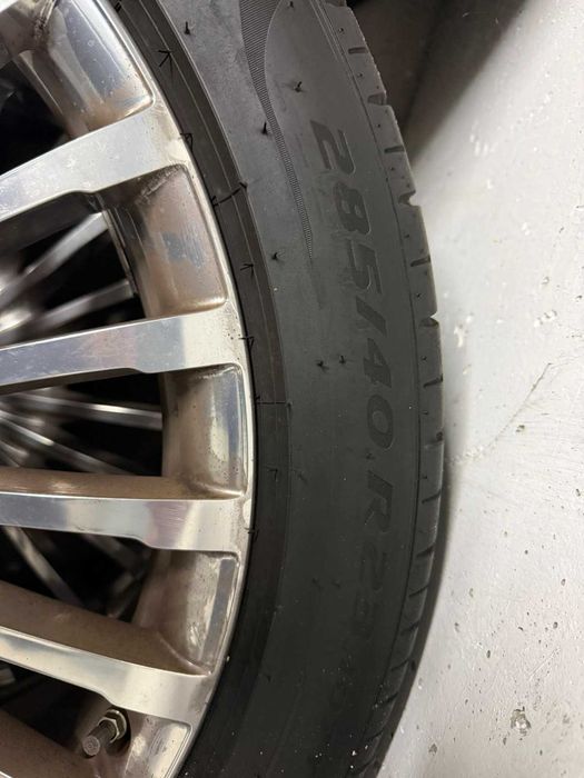 Оригинални джанти с гуми за Mercedes Maybach 23"