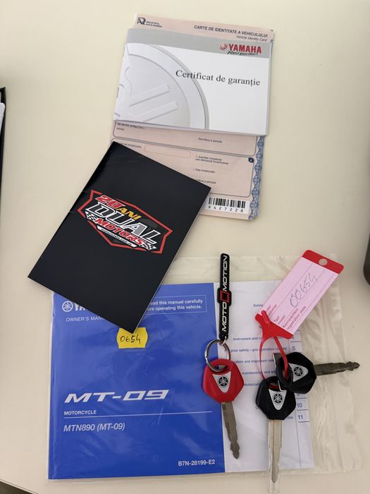 Vand Yamaha MT 09 2023 nu Ducati V2 V4 Bmw S1000 RR