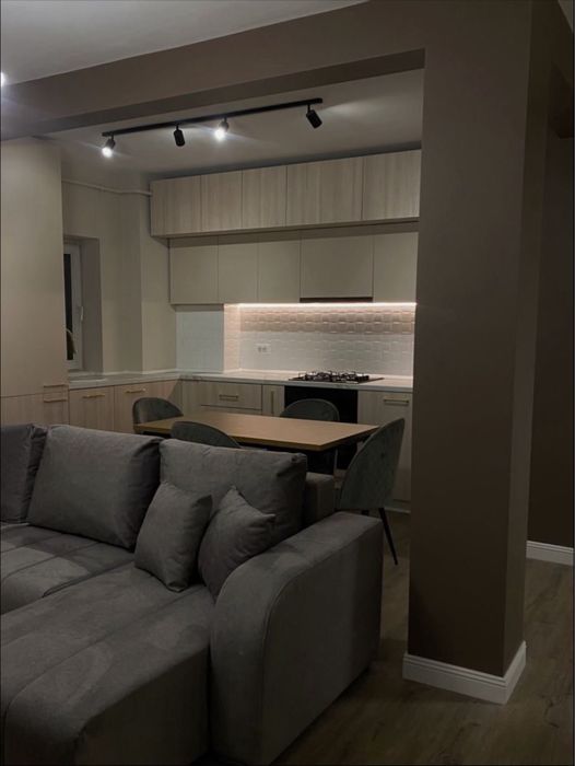 Apartament lux prima chirie