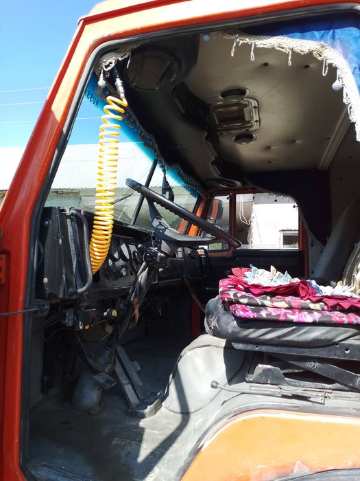 Kamaz 1987 sotiladi srochni arzoniga