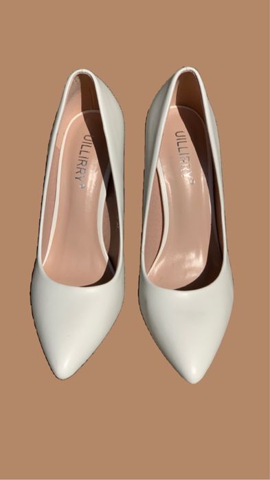 Бели токчета Tendenz