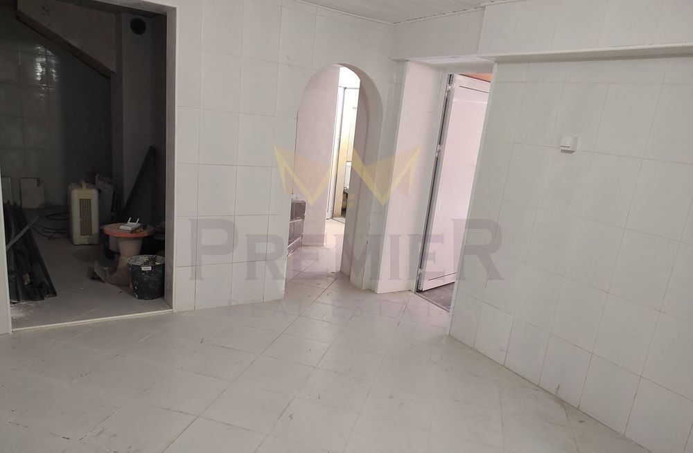 Продава се Магазин в Варна, Колхозен пазар - 108 кв.м за 649 €/кв.м - Снимка #10