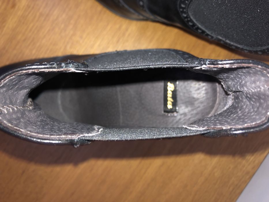 Vand ghete piele dama,de la Bata,marimea 39.