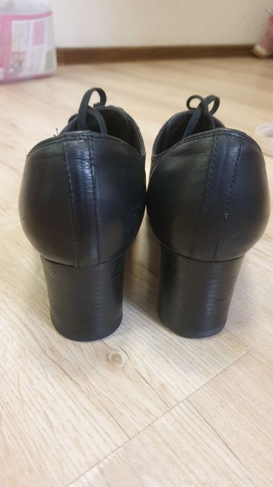 Продам демисезонные батильоны