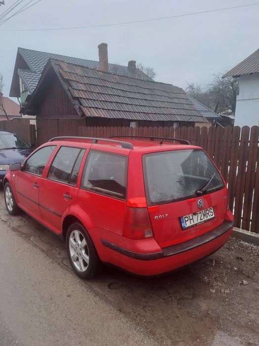 Vând Volkswagen  Golf 4