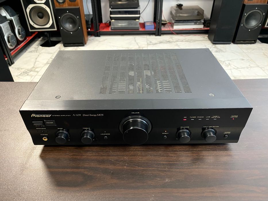 Усилвател Pioneer