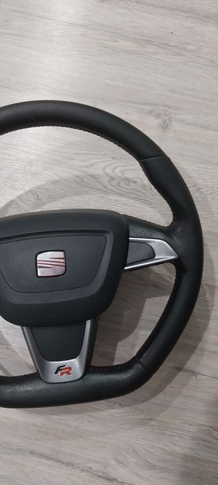 Volane seat FR tesite