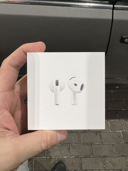 Продам новые наушники airpods 4