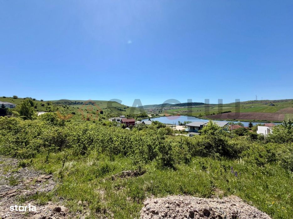 2 parcele de vanzare cu vedere spre lac, Chinteni !