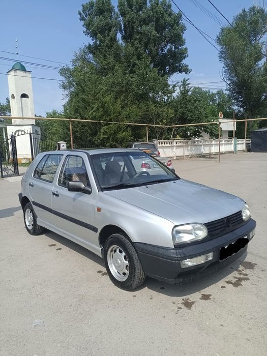 Продается Volkswagen Golf 3 1993 год