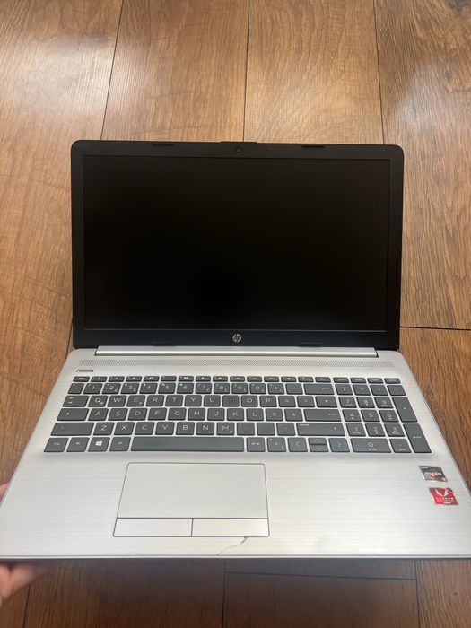 Hp ryzen 5 2500u ssd 512gb m2 8gb ddr4